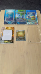 Karte wird in das Magnetic Card Case eingelegt.